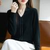 Mezcla de Lana 2026 Otoño e Invierno Nuevo Estilo para Mujer Holgado Cuello en V Elegante con Pedrería Top Corto Suéter de Punto