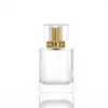Botellas de perfume de vidrio de alta gama de 30 ml y 50 ml, disponibles en stock. Estas elegantes y portátiles botellas pulverizadoras cosméticas son las mismas que utilizan las grandes marcas.