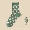 Calcetines Gruesos para Mujer, Felpa, Otoño e Invierno, Engrosados, Cálidos, de Media Pantorrilla de Algodón, Ciervo Lindo, Estilo Japonés, Versátiles Calcetines de Toalla al por Mayor