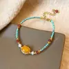 Nuevo Pulsera de Perlas Redondas de Colores para Mujer, Estilo Retro, Lujo Ligero, Sensación de Alta Gama, Joyería de Mano Exquisita de Nicho