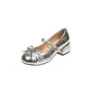 Sapatos baixos doces com sola grossa e laço para mulheres, novos sapatos Mary Jane de couro da moda 2026 versáteis para combinar com saias