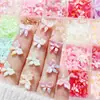 Novos Acessórios de Unhas Artísticas Borboleta Luminosa em Gradiente, Acessórios de Unhas Artísticas Borboleta com Glitter Fino de Duas Cores, Acessórios Retrô de Resina para DIY