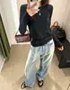 Camiseta Básica de Manga Larga Suave y Cómoda con Cuello Redondo AMV