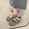 Sapatos Casuais Vintage Novos de Bolinhas Slip-On com Tira Rasa Confortáveis Sapatos Mary Jane para Mulheres - Primavera e Outono 2026