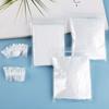 Set de Cuatro Piezas para Teñir el Cabello, Bata Desechable, Orejeras, Guantes, Permanente de Cabello, Set de Herramientas de Peluquería, Listo para Salones de Peluquería