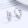 Pendientes Twist Twist para mujer, de alta gama, sencillos, estilo frío, de plata de ley 925, estilo europeo y americano, con hebilla de oreja retro, joyería para las orejas.