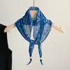 Pañuelo de Seda Retro Versátil Estilo Hong Kong, Pañuelo Triangular de Moda, Accesorios de Alta Gama, Elegantes y Elegantes, Pañuelo Delgado para el Cuello, Multiusos