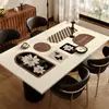Mantel de Mesa Estilo Pintura al Óleo Retro Impermeable, a Prueba de Aceite, Anti-quemaduras Protector de Mesa 2026 Nuevo Estilo Lujo Accesible Mantel de Gama Alta