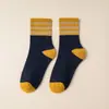 Nuevos Calcetines de Otoño e Invierno para Hombres y Mujeres Calcetines Gruesos Cálidos con Forro de Felpa Japonés calcetines de toalla de piso de tres rayas de rizo calcetines de tubo medio