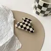 Pinza para el pelo de tablero de ajedrez blanco y negro para mujer, Pinza de tiburón para la parte trasera de la cabeza, Accesorio de horquilla de alta gama para verano