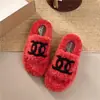 Bonitas pantuflas de gamuza con suela gruesa y estilo moderno de algodón, pantuflas peludas para mujer, nuevo estilo para usar en exteriores, zapatillas para el hogar para otoño e invierno 2026