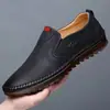 Zapatos de Piel para Hombre 2026 Moda Primavera y Otoño Piel Suave Zapatos Casuales Textura Duradera Mocasines Zapatos de Hombre Venta al por Mayor y al por Menor
