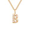 Collar de perlas con letra eManco26 para mujer, diseño versátil de nicho, cadena para clavícula, collar de perlas de imitación con letra en inglés
