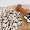 Roupas de Verão para Meninos 2025 Novas Roupas de Manga Curta para Crianças Verão Bonitas e Modernas Camisas Florais de Verão para Meninos Cheias de Estampas da Moda
