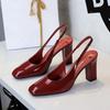 8319 Estilo Europeo y Americano Banquete Moda Charol Punta Cuadrada Tacón Grueso Boca Baja Flats Femeninos Versátiles Parte Trasera Hueca Tacón Alto Zapatos de Mujer