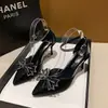 Sandalias Versátiles Estilo Hada Francesa para Mujer 2026 Nueva Colección Primavera/Verano Punta Fina con Correa Única Moda Tacones Altos