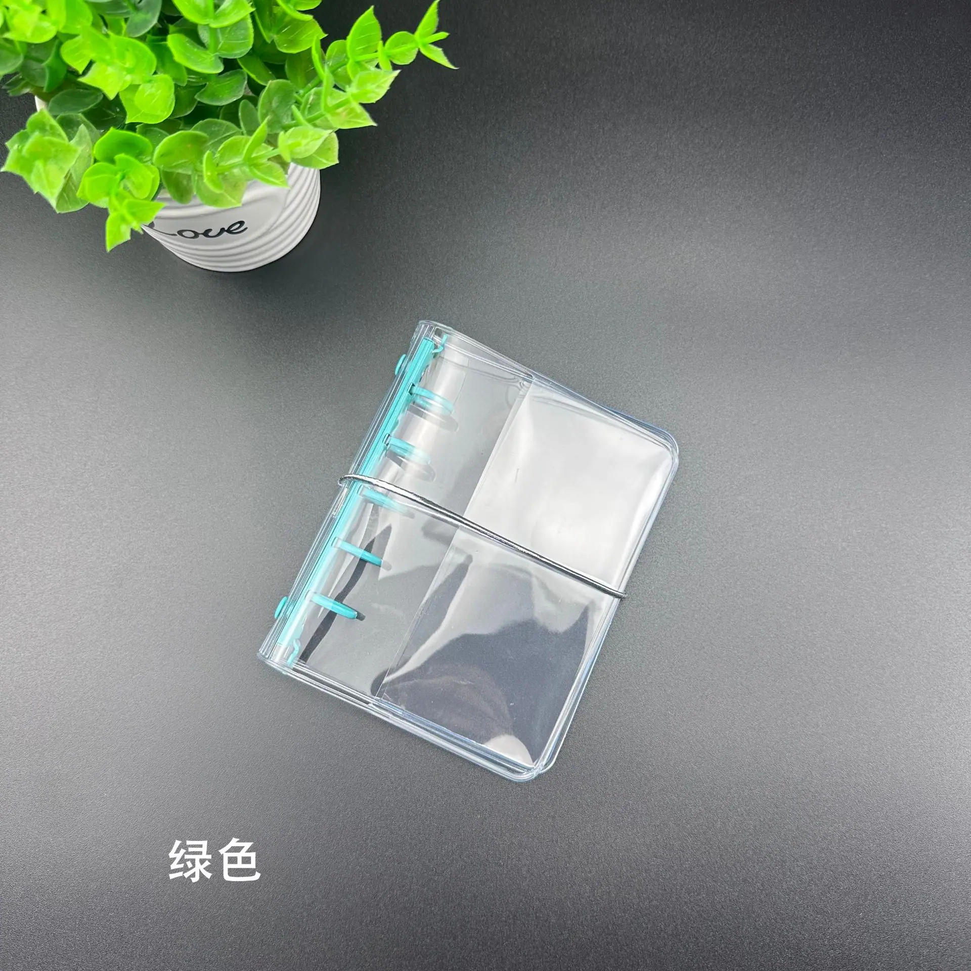 绿色.jpg
