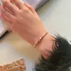 Nuevo estilo europeo y americano pulsera creativa retro de mano moda personalidad commuter estilo OL todo partido apretón de manos pulsera de moda