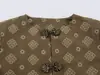 Chaqueta de otoño para mujer estilo europeo y americano 2026 con intrincado bordado y botones decorativos 11326