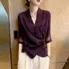 Camisa Adelgazante de Cuello en V a la Moda para Viajes de Negocios para Mujer 2026 Verano Nuevo Diseño con Sentido Bordada Holgada Blusa Top Elegante