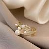 Anillo de Dedo Distintivo de Perla para Mujer de Estilo Cool con Diseño Nicho al Estilo Coreano, Microincrustado Exquisito, Celebridad de Internet para Apertura, Anillo Ajustable