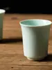 Botella de licor vacía de cerámica con juego de tazas 0.5 kg frascos vacíos sellados estilo chino hecho a medida pequeña petaca de licor para el hogar