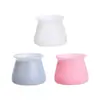 Cubiertas de silicona para patas de sillas y mesas al por mayor, disponibles en blanco y gris, para proteger los muebles, evitar resbalones y reducir el ruido. Estas son versiones engrosadas