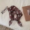 ¡Mantente Caliente con un Toque de Sofisticación! Bufanda Suave de Cuadros Retro Melard para Mujer, Bufanda Triangular de Alto Gama para Otoño e Invierno, Accesorio Decorativo