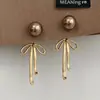 Brincos Retro com Laço de Pérola para Mulheres, Luxo Acessível, High-End, Elegantes, Brincos, Nicho, Brincos Únicos e Simples