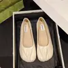 Zapatos de Mujer con Suela Blanda 2026 Estilo Nuevo Primavera y Otoño Zapatos Planos Cómodos Estilo Chanel Mocasines de Boca Baja