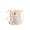 2025 Bolsa Sardinha Feminina Nova Tecida Vazada de Mão Pequena Quadrada Design Pesado Tecido Cruzada