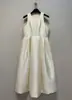 Qianhe Verão Novo Estilo Japonês Simples Retrô Desconstruído Cintura Alta Vestido Preto Pequeno Emagrecedor Vestido de Festa Mvp