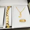 Joyería Europea y Americana Chapada en Oro de Alta Gama Set de Collar Colgante Pulsera Collar 26 Letras Listo para la Venta