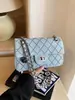 Bolso de cadena retro estilo coreano con patrón de diamantes para mujer, bolso cuadrado pequeño de solapa de alta gama, bolso de hombro y bandolera moderno y versátil