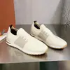 Tênis Casuais da Moda Malha de Tecido Respirável Sapatos Casuais Nova Tendência Europeia 2025 Versátil Casual Sapatos Masculinos