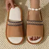 Nuevos zapatos de mujer de encaje de estilo étnico para comercio exterior transfronterizo, moda, medias zapatillas, zapatos de algodón en stock, zapatillas de lino para interiores de otoño e invierno