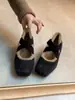 Versão em Pele de Ovelha ~ Sapatilhas Quadradas de Camurça Francesa com Tira Cruzada e Forro de Lã para Mulheres com Elevação Interna Elegantes Estilo Ballet Sapatos Mary Jane