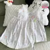 Pijama de Algodón Nube Nuevo Estilo de Verano para Mujer, Tirantes con Estampado de Estrellas, Pantalones Cortos con Almohadillas en el Pecho, Ropa de Abrigo Estilo Girly, Ropa para el Hogar