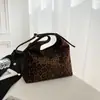 Bolso Transfronterizo de Gamuza con Estampado de Leopardo para Mujer, Gran Capacidad, Nuevo Otoño e Invierno 2025, Bolso Cruzado Retro Mate, Bolso de Mano