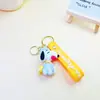 Novo Chaveiro de Boneco Charlie Snoopy Desenho Animado Pingente de Carro Chaveiro de Bolsa para Homens e Mulheres Presente Criativo