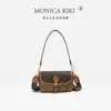 Bolsa de Enfermagem Transfronteiriça de Novo Produto com Toque de Luxo, Estilo Europeu e Americano de Luxo Leve, Moda Vintage, Bolsa de Ombro Versátil com Cores Contrastantes, Bolsa Transversal
