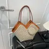 Bolso de Hombro de Gran Capacidad Moda de Nicho para Mujer 2025 Nuevo de Aspecto Elegante Bolso Bandolera Casual para el Trabajo Bolso Cubo