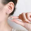 Pendientes de círculo de diamantes súper llamativos, temperamento femenino, hebilla de oreja de viento frío de alta calidad, hebilla de oreja de circonita con cuatro garras, aro de oreja con hebilla de oreja a juego