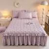 Faldón de cama acolchado estilo nuevo 2026 Pieza única