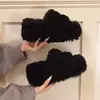 Chinelos de algodão super populares de uma tira 2026, de calçar, com sola macia, de algodão para outono/inverno, novo estilo moderno, chinelos femininos para exterior, felpudos, com sola grossa