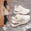 Zapatillas Chunky para Mujer 2026 Otoño/Invierno Nuevos Zapatos de Algodón Cálidos Forrados de Felpa Suela Gruesa Antideslizantes Versátiles Casuales EP988