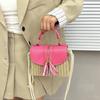 Bolso de playa para mujer, bolso tejido de paja con hebilla de estilo coreano, bolso cuadrado pequeño portátil e informal.
