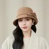 Sombrero de Pescador de Moda Otoño e Invierno para Madres de Mediana Edad y Mayores, de Lana, Cálido, Elegante, Versátil, Sombrero de Cubo Floral