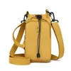 Bolso Bandolera para Botella de Agua Estilo Nuevo 2026 para Mujer, Bolso Pequeño Casual Ligero para Teléfono Móvil, Mini Bolso de Hombro Impermeable de Tela de Nylon