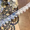 Em estoque Novo Lolita Bordado Solúvel Em Água Lace Leite Seda Único Lado Flor Onda Lace Lace Código De Barras